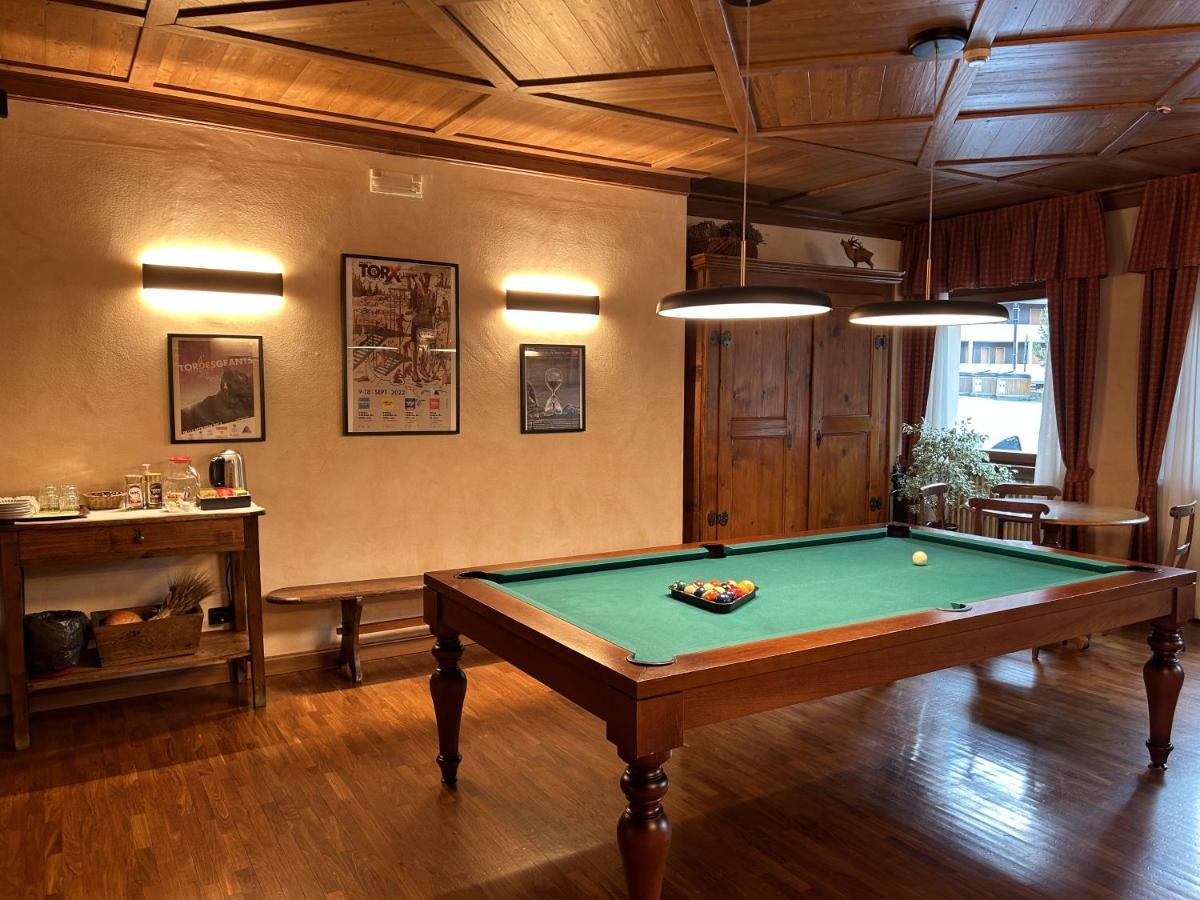 Croux Hotel 3*